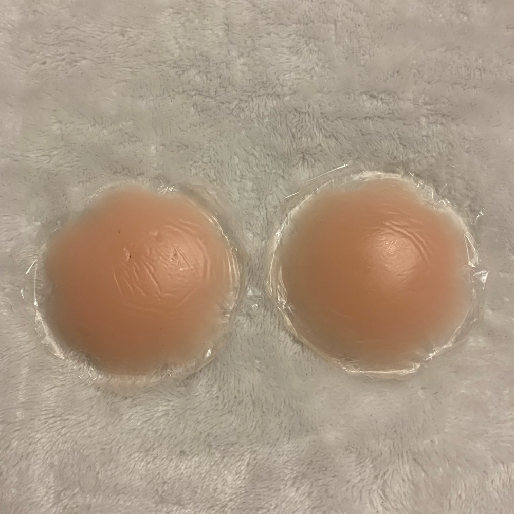 Nipple covers
